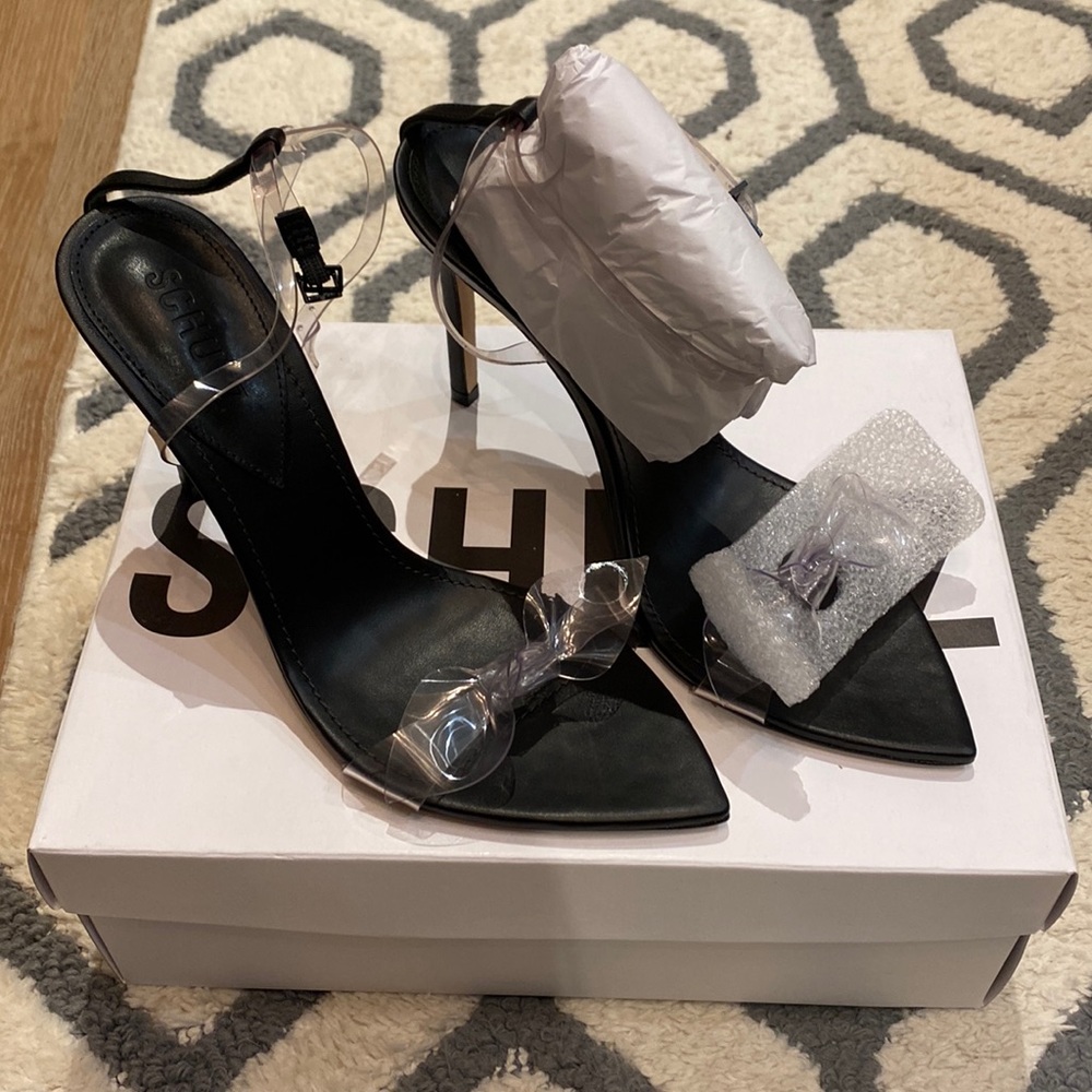 Schutz NIB Elyda heel size 9